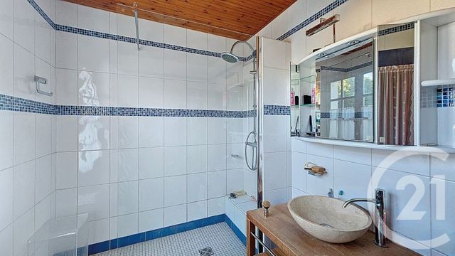 maison à vendre - 6 pièces - 119.88 m2 - ST MICHEL EN L HERM - 85 - PAYS-DE-LOIRE - Century 21 Solution Immobilière