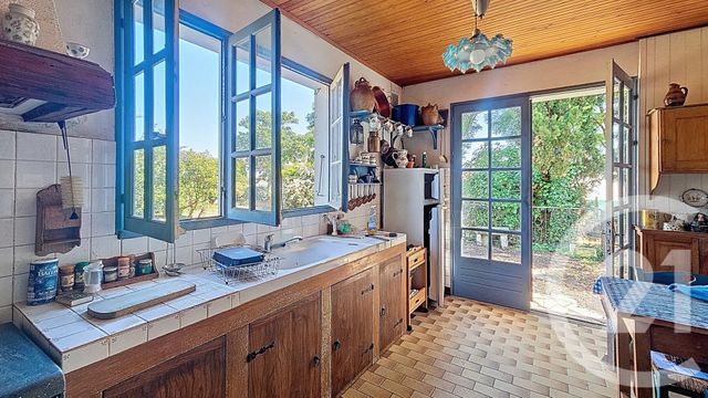 maison à vendre - 6 pièces - 119.88 m2 - ST MICHEL EN L HERM - 85 - PAYS-DE-LOIRE - Century 21 Solution Immobilière