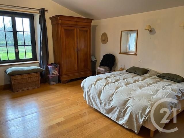 Afficher la photo en grand maison à vendre - 7 pièces - 235.0 m2 - MOUTIERS SUR LE LAY - 85 - PAYS-DE-LOIRE - Century 21 Solution Immobilière