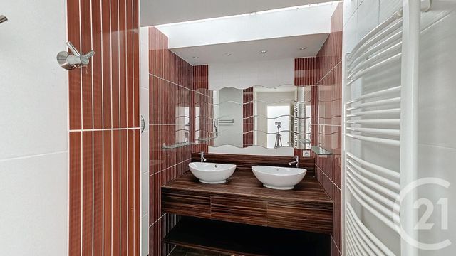 maison à vendre - 10 pièces - 363.0 m2 - BESSAY - 85 - PAYS-DE-LOIRE - Century 21 Solution Immobilière