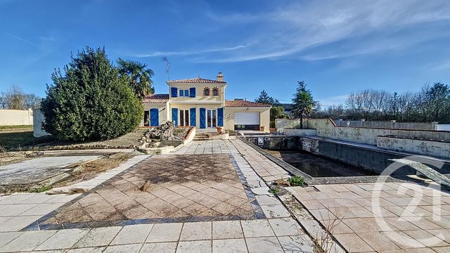 maison à vendre - 10 pièces - 363.0 m2 - BESSAY - 85 - PAYS-DE-LOIRE - Century 21 Solution Immobilière