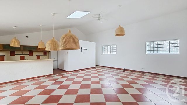 maison à vendre - 10 pièces - 363.0 m2 - BESSAY - 85 - PAYS-DE-LOIRE - Century 21 Solution Immobilière