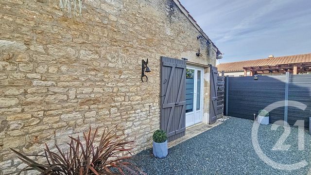 maison à vendre - 4 pièces - 136.0 m2 - LES MAGNILS REIGNIERS - 85 - PAYS-DE-LOIRE - Century 21 Solution Immobilière