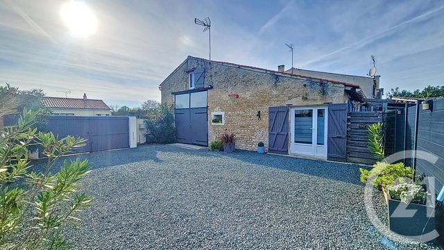 maison à vendre - 4 pièces - 136.0 m2 - LES MAGNILS REIGNIERS - 85 - PAYS-DE-LOIRE - Century 21 Solution Immobilière