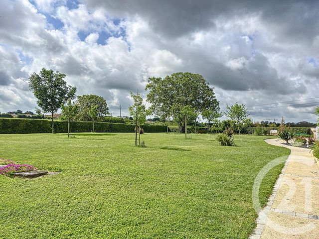 maison à vendre - 10 pièces - 259.34 m2 - LUCON - 85 - PAYS-DE-LOIRE - Century 21 Solution Immobilière