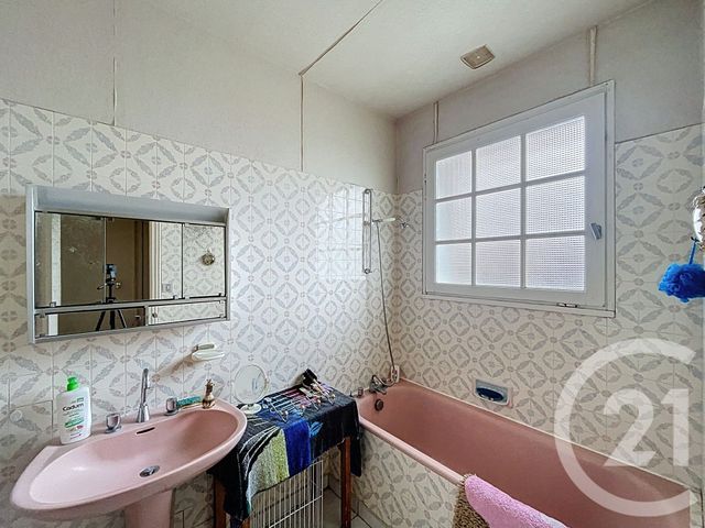 maison à vendre - 6 pièces - 126.57 m2 - LUCON - 85 - PAYS-DE-LOIRE - Century 21 Solution Immobilière