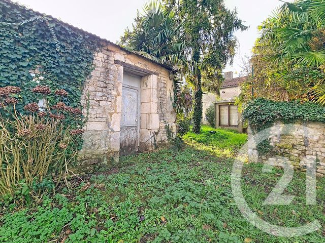 maison à vendre - 9 pièces - 230.0 m2 - NALLIERS - 85 - PAYS-DE-LOIRE - Century 21 Solution Immobilière