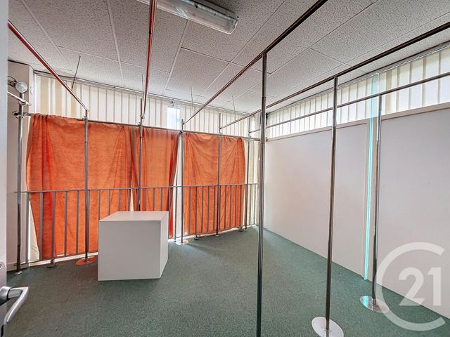 commerce à vendre - 550.0 m2 - NALLIERS - 85 - PAYS-DE-LOIRE - Century 21 Solution Immobilière