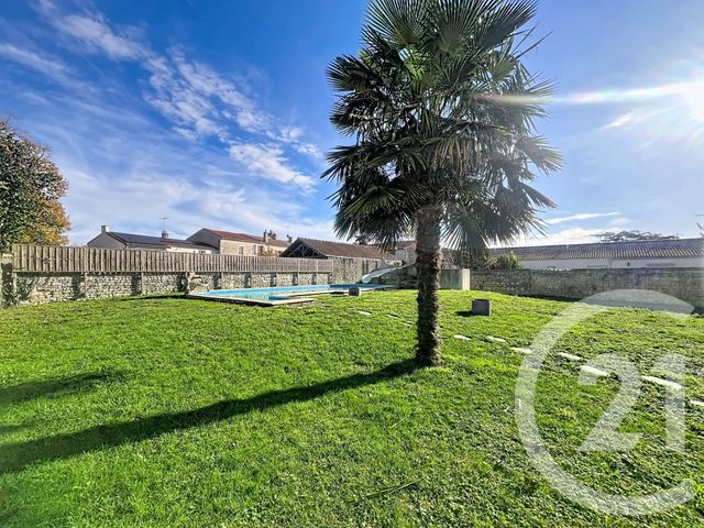 maison à vendre - 7 pièces - 171.13 m2 - STE GEMME LA PLAINE - 85 - PAYS-DE-LOIRE - Century 21 Solution Immobilière