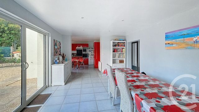 Afficher la photo en grand maison à vendre - 6 pièces - 150.6 m2 - LA BRETONNIERE LA CLAYE - 85 - PAYS-DE-LOIRE - Century 21 Solution Immobilière