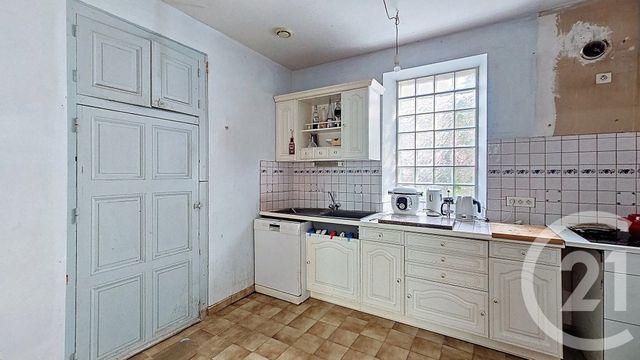 Afficher la photo en grand maison à vendre - 9 pièces - 155.24 m2 - LUCON - 85 - PAYS-DE-LOIRE - Century 21 Solution Immobilière