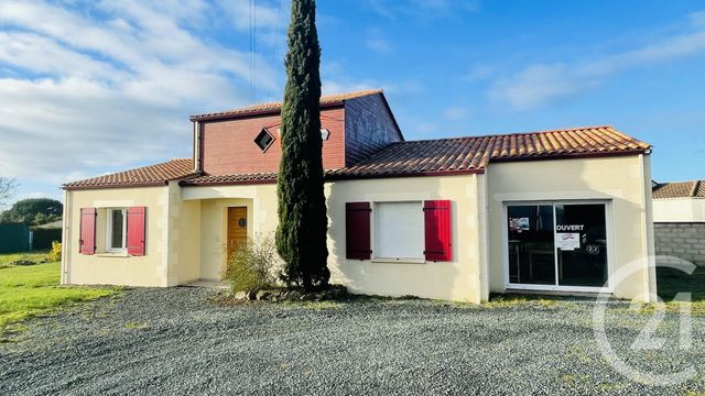 maison à vendre - 6 pièces - 136.0 m2 - LUCON - 85 - PAYS-DE-LOIRE - Century 21 Solution Immobilière