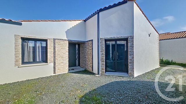 maison à vendre - 6 pièces - 166.0 m2 - CHAMPAGNE LES MARAIS - 85 - PAYS-DE-LOIRE - Century 21 Solution Immobilière