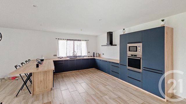 maison à vendre - 6 pièces - 166.0 m2 - CHAMPAGNE LES MARAIS - 85 - PAYS-DE-LOIRE - Century 21 Solution Immobilière