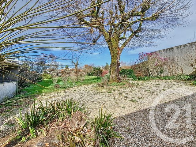 maison à vendre - 5 pièces - 124.42 m2 - LUCON - 85 - PAYS-DE-LOIRE - Century 21 Solution Immobilière