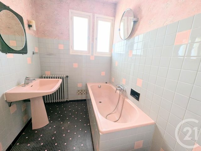 Afficher la photo en grand maison à vendre - 6 pièces - 117.0 m2 - LUCON - 85 - PAYS-DE-LOIRE - Century 21 Solution Immobilière