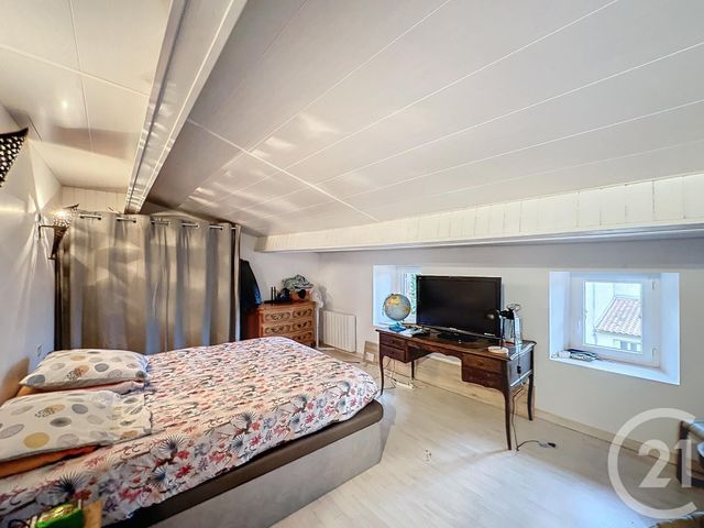 Appartement T3 à vendre - 3 pièces - 61.76 m2 - LUCON - 85 - PAYS-DE-LOIRE - Century 21 Solution Immobilière