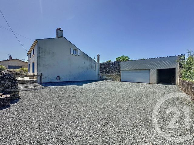 Afficher la photo en grand maison à vendre - 7 pièces - 151.0 m2 - THIRE - 85 - PAYS-DE-LOIRE - Century 21 Solution Immobilière