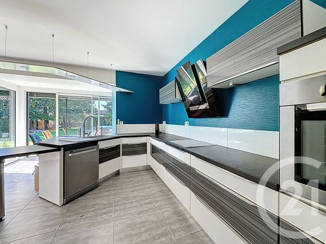 maison à vendre - 9 pièces - 198.2 m2 - LUCON - 85 - PAYS-DE-LOIRE - Century 21 Solution Immobilière