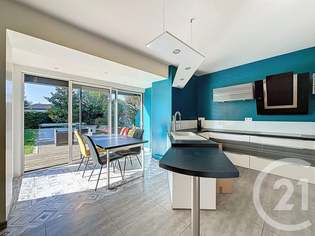 maison à vendre - 9 pièces - 198.2 m2 - LUCON - 85 - PAYS-DE-LOIRE - Century 21 Solution Immobilière