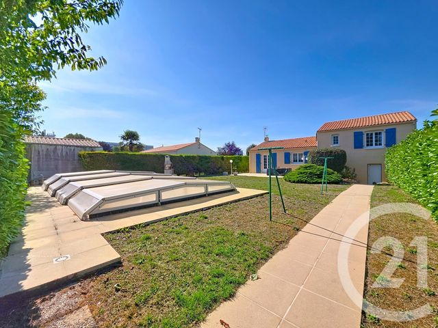 Afficher la photo en grand maison à vendre - 4 pièces - 90.58 m2 - CHAILLE LES MARAIS - 85 - PAYS-DE-LOIRE - Century 21 Solution Immobilière