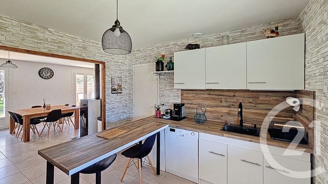 maison à vendre - 4 pièces - 87.0 m2 - CHAILLE LES MARAIS - 85 - PAYS-DE-LOIRE - Century 21 Solution Immobilière