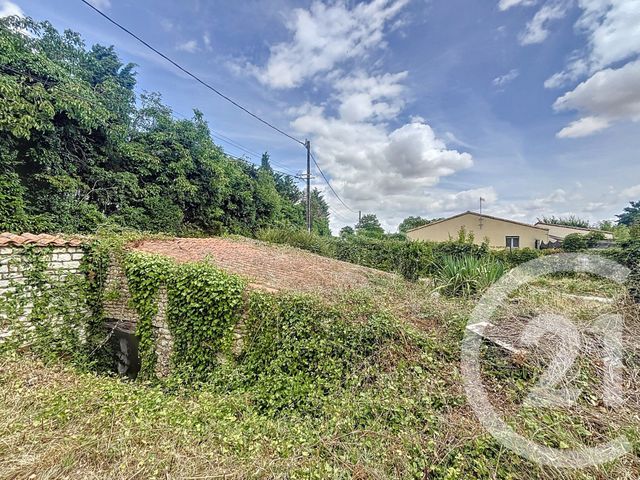 maison à vendre - 7 pièces - 178.6 m2 - ST ETIENNE DE BRILLOUET - 85 - PAYS-DE-LOIRE - Century 21 Solution Immobilière