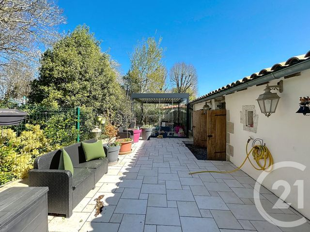 maison à vendre - 10 pièces - 269.02 m2 - AZAY LE BRULE - 79 - POITOU-CHARENTES - Century 21 Solution Immobilière