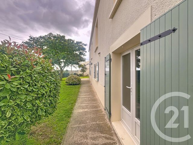 maison à vendre - 5 pièces - 115.22 m2 - LES MAGNILS REIGNIERS - 85 - PAYS-DE-LOIRE - Century 21 Solution Immobilière