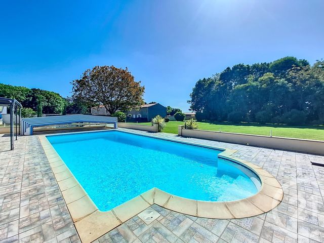 Afficher la photo en grand maison à vendre - 6 pièces - 151.36 m2 - PETOSSE - 85 - PAYS-DE-LOIRE - Century 21 Solution Immobilière