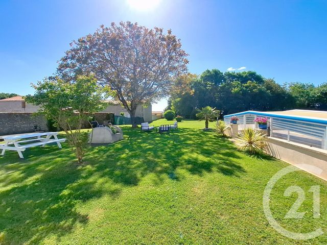 Afficher la photo en grand maison à vendre - 6 pièces - 151.36 m2 - PETOSSE - 85 - PAYS-DE-LOIRE - Century 21 Solution Immobilière