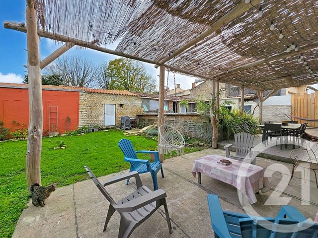 maison à vendre - 5 pièces - 158.73 m2 - CHAILLE LES MARAIS - 85 - PAYS-DE-LOIRE - Century 21 Solution Immobilière