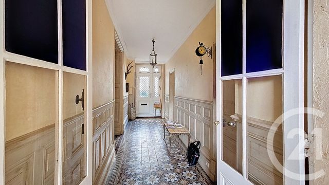 Afficher la photo en grand maison à vendre - 9 pièces - 260.19 m2 - LUCON - 85 - PAYS-DE-LOIRE - Century 21 Solution Immobilière