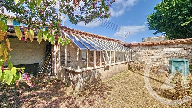 Afficher la photo en grand maison à vendre - 9 pièces - 260.19 m2 - LUCON - 85 - PAYS-DE-LOIRE - Century 21 Solution Immobilière