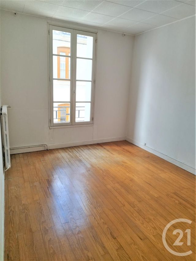 maison à vendre - 8 pièces - 184.03 m2 - FONTENAY LE COMTE - 85 - PAYS-DE-LOIRE - Century 21 Solution Immobilière