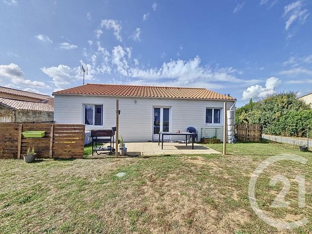 Afficher la photo en grand maison à vendre - 3 pièces - 68.87 m2 - ST ETIENNE DE BRILLOUET - 85 - PAYS-DE-LOIRE - Century 21 Solution Immobilière