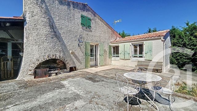 maison à vendre - 4 pièces - 113.78 m2 - CHAILLE LES MARAIS - 85 - PAYS-DE-LOIRE - Century 21 Solution Immobilière