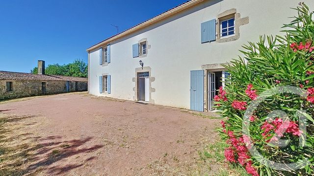 maison à vendre - 6 pièces - 179.46 m2 - CHAILLE LES MARAIS - 85 - PAYS-DE-LOIRE - Century 21 Solution Immobilière
