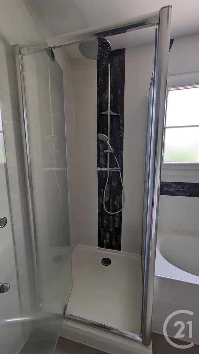 maison à vendre - 5 pièces - 123.0 m2 - ST JEAN DE BEUGNE - 85 - PAYS-DE-LOIRE - Century 21 Solution Immobilière