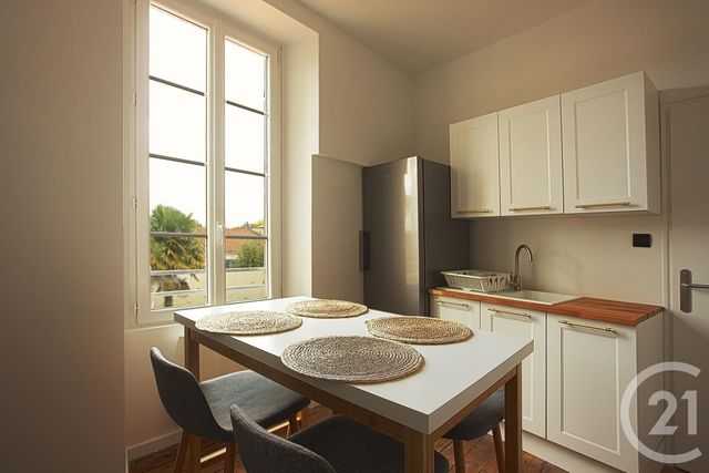 Appartement Chambre à louer - 1 pièce - 12.87 m2 - LUCON - 85 - PAYS-DE-LOIRE - Century 21 Solution Immobilière