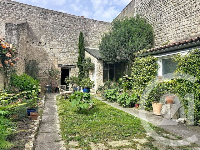 maison à vendre - 7 pièces - 137.8 m2 - LUCON - 85 - PAYS-DE-LOIRE - Century 21 Solution Immobilière