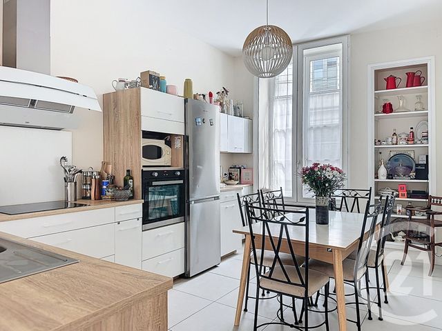 maison à vendre - 7 pièces - 137.8 m2 - LUCON - 85 - PAYS-DE-LOIRE - Century 21 Solution Immobilière