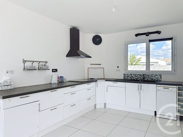 maison à vendre - 5 pièces - 110.4 m2 - LES MAGNILS REIGNIERS - 85 - PAYS-DE-LOIRE - Century 21 Solution Immobilière