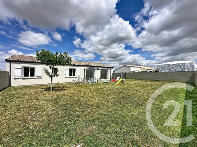 maison à vendre - 5 pièces - 110.4 m2 - LES MAGNILS REIGNIERS - 85 - PAYS-DE-LOIRE - Century 21 Solution Immobilière