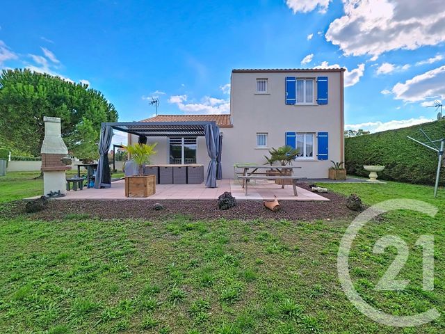 maison à vendre - 5 pièces - 110.0 m2 - CHAILLE LES MARAIS - 85 - PAYS-DE-LOIRE - Century 21 Solution Immobilière