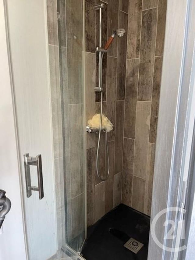 Appartement F2 à louer - 2 pièces - 29.35 m2 - LUCON - 85 - PAYS-DE-LOIRE - Century 21 Solution Immobilière