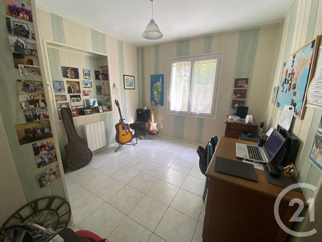 maison à vendre - 7 pièces - 142.0 m2 - ST MICHEL EN L HERM - 85 - PAYS-DE-LOIRE - Century 21 Solution Immobilière