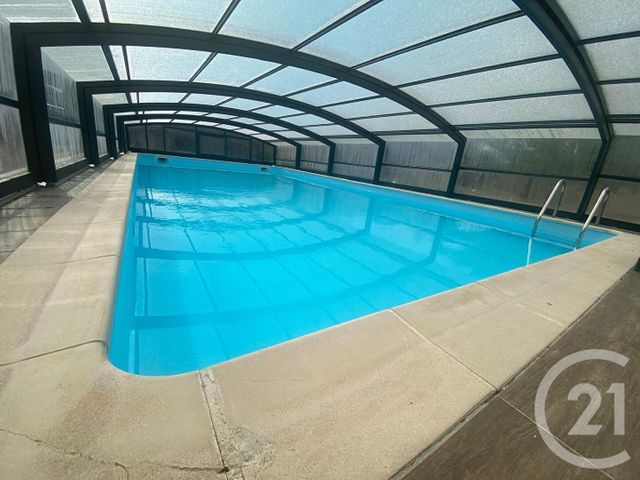 maison à vendre - 7 pièces - 142.0 m2 - ST MICHEL EN L HERM - 85 - PAYS-DE-LOIRE - Century 21 Solution Immobilière