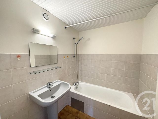 maison à louer - 3 pièces - 66.76 m2 - MOREILLES - 85 - PAYS-DE-LOIRE - Century 21 Solution Immobilière