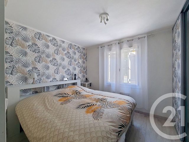 maison à vendre - 6 pièces - 115.0 m2 - ST JEAN DE BEUGNE - 85 - PAYS-DE-LOIRE - Century 21 Solution Immobilière